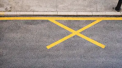 Gelbe Linien Mallorca absolutes Parkverbot Abschleppen möglich