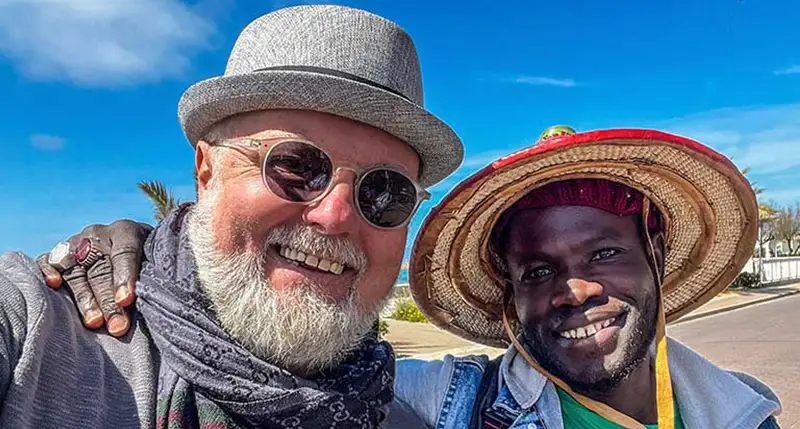 Sonnenbrillen und Accessoires der Helmuts an der Playa de Palma