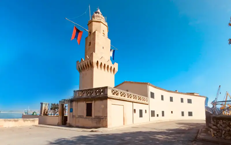 Faro de Porto Pi Palma
