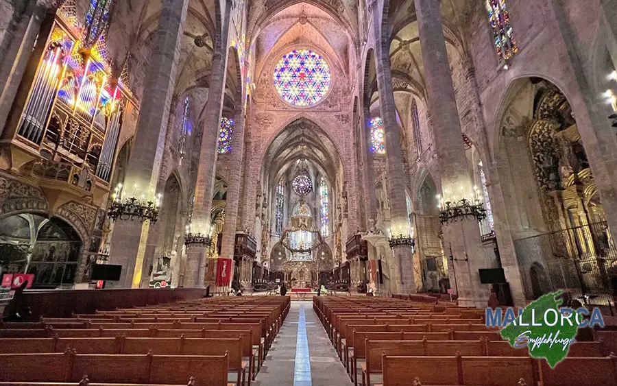 Kathedrale Bild 8