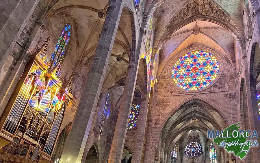 Kathedrale Bild 9