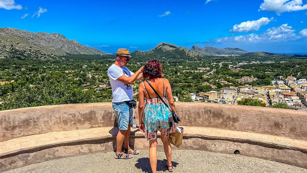 Blick vom Puig de Maria auf Pollença