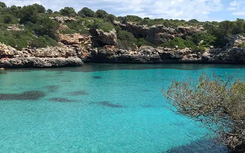 Cala sa Nau – schmale Fjordbucht zwischen Cala d’Or und Portocolom
