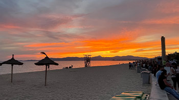 Spektakuläre Sonnenuntergänge an der Playa de Palma